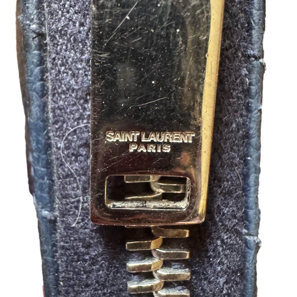 Yves Saint Laurent RARE NAVY Blue Chevron Quilted Wallet - Picture 3 of 16